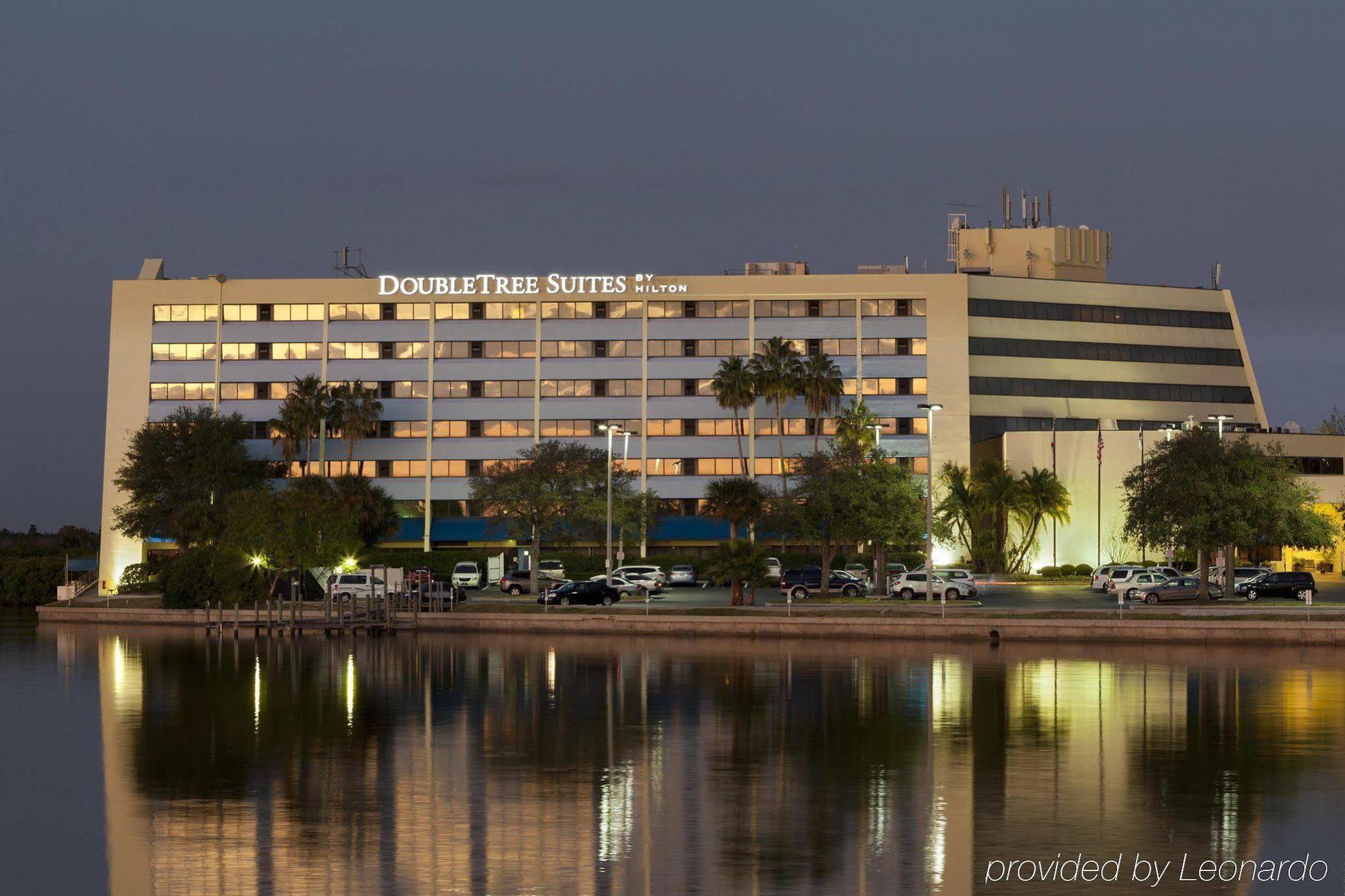 Hotel Doubletree By Hilton Tampa Rocky Point Waterfront Extérieur photo